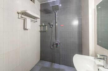 Treebo Golden Pearl Koramangala Hotel Bangalore Bagian luar foto