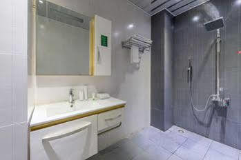 Treebo Golden Pearl Koramangala Hotel Bangalore Bagian luar foto